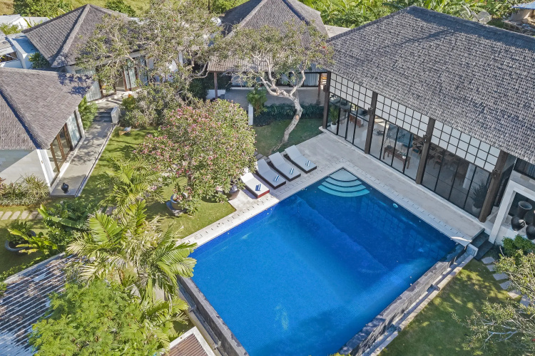 Finns Beach Villa