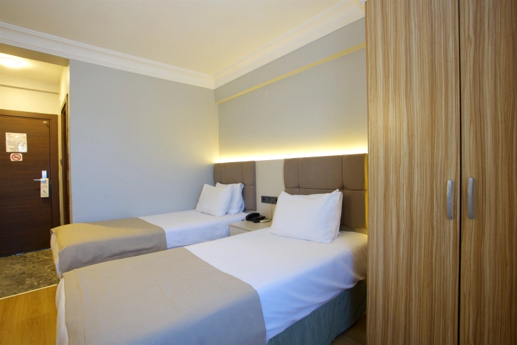 Standard Double room with view