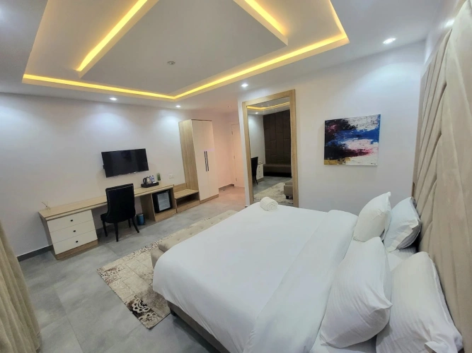 Comfort room