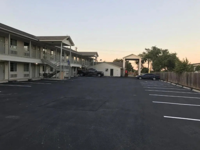 Cedar Creek Inn Hotel