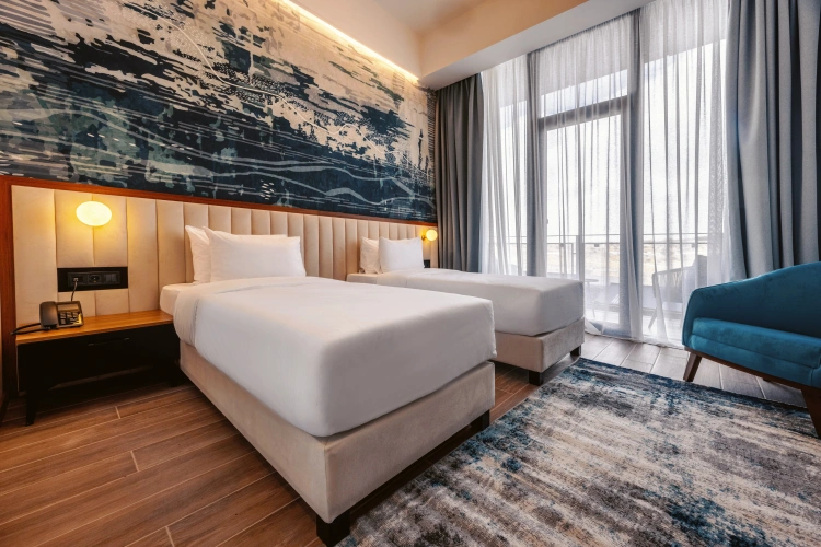 Standard Twin room with balcony