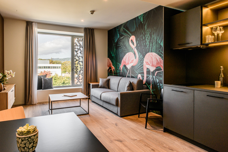 Double Suite