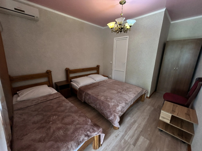 Comfort Triple room with view