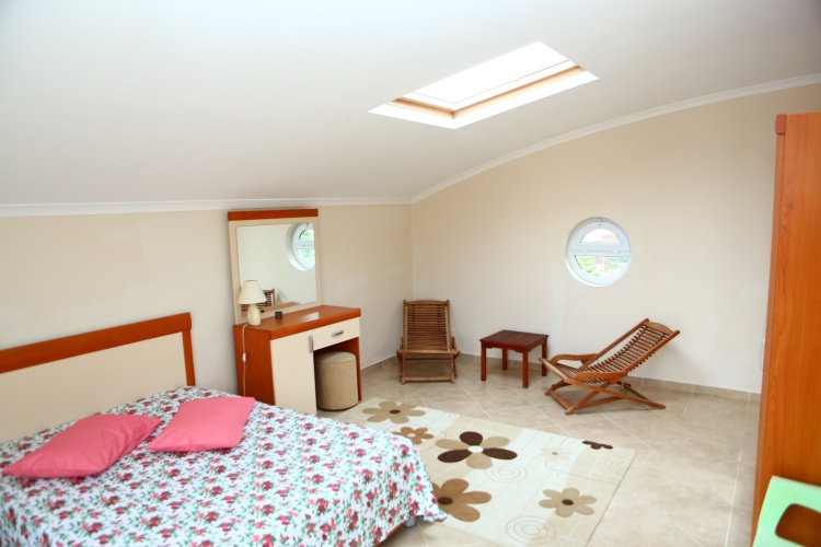 4 Bedrooms Superior Villa with balcony