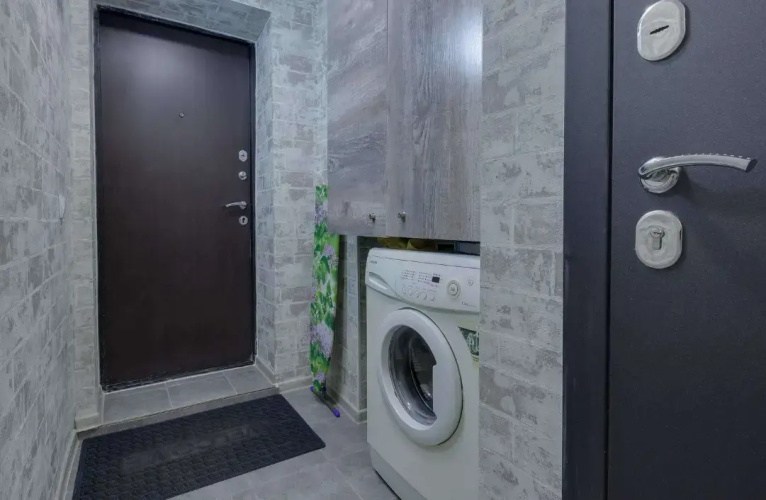 Sovremennaya Studiya Ryadom S Atakentom Flat