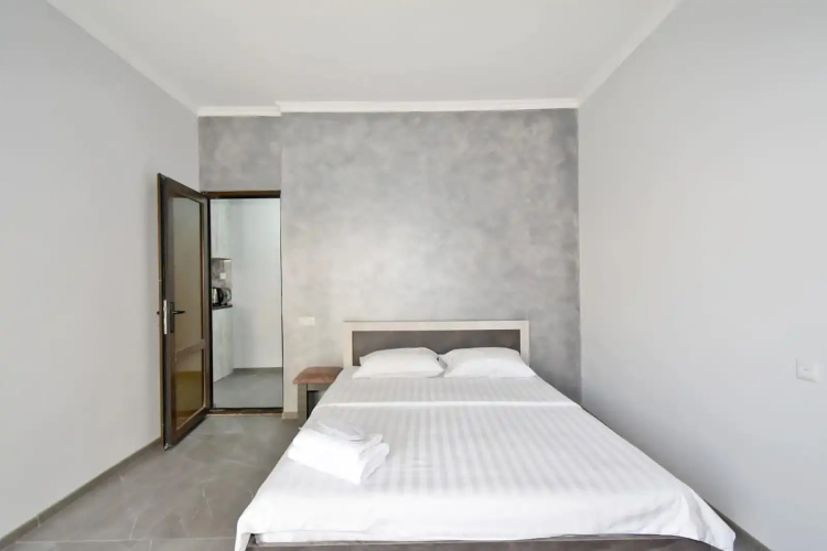 Sirik hotel Guest house