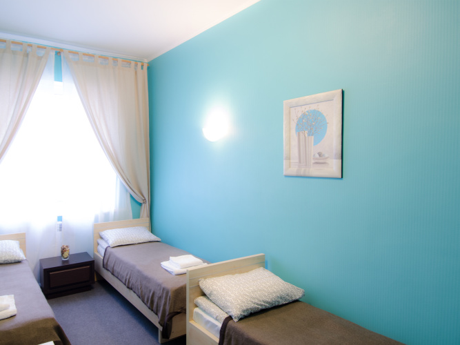 Economy Triple room