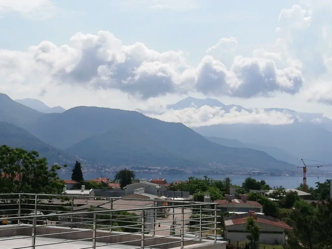 1 Bedroom Apartment with balcony and with view