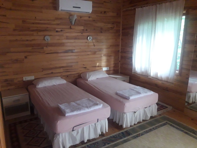 Standard Twin room with balcony