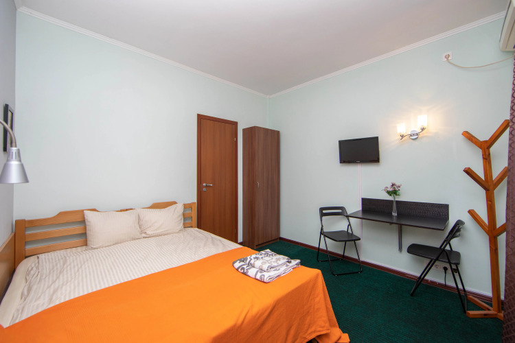 Фотография номера гостевого дома Желтый Дом