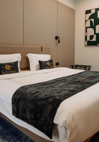 Nooma Hotel