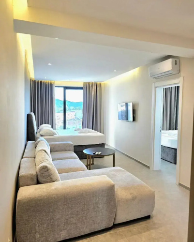 Cloche Apartments