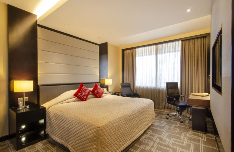 Premier room