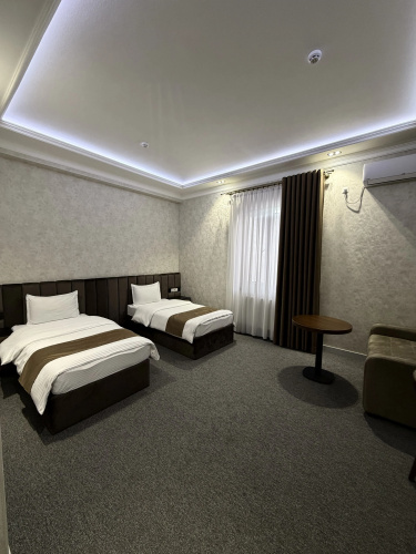 Loren Hotel