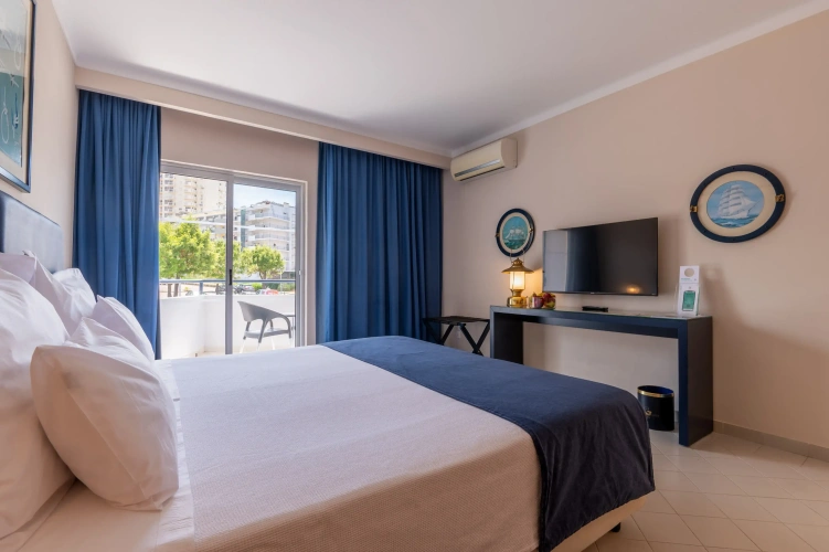 Standard Single room with balcony