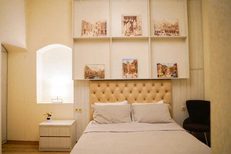 Economy room