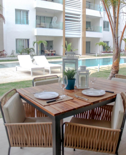 IN Resolution Apartments