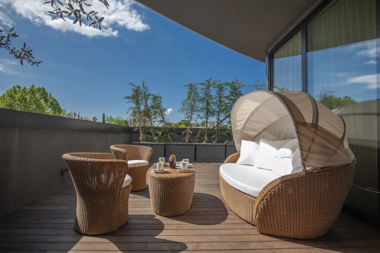 2 Bedrooms Deluxe Apartment with balcony and with view