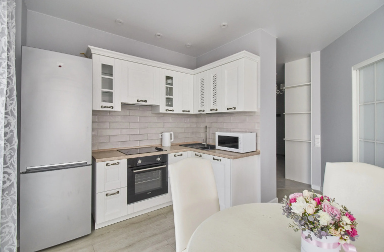 2-Komnatnye Pikasso s Samozaseleniem Apartments