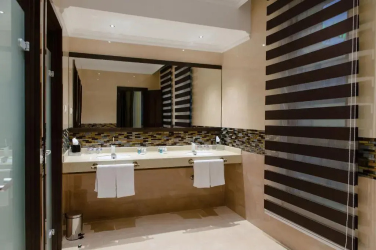 Holiday Inn Aktau