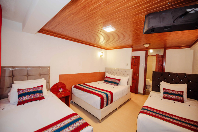 Avraham Hotel