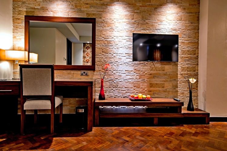Deluxe Suite with city view