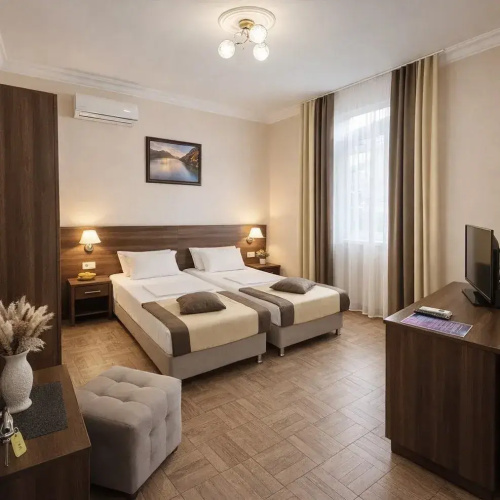 2 Bedrooms Standard room with mountain view