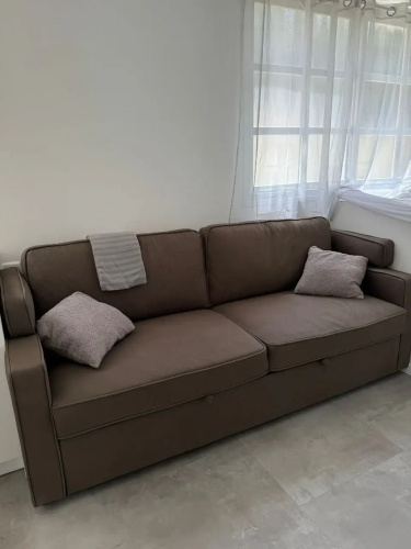 V Nagarii Flat