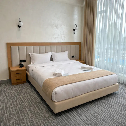 Velnora Hotel