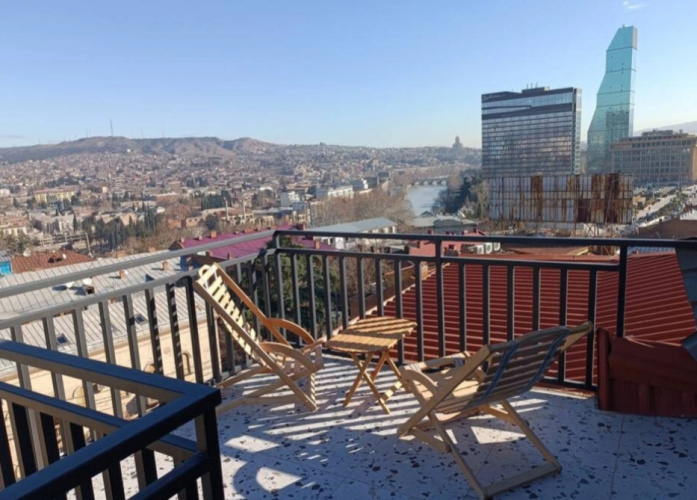Eagles Nest 2 Apartments