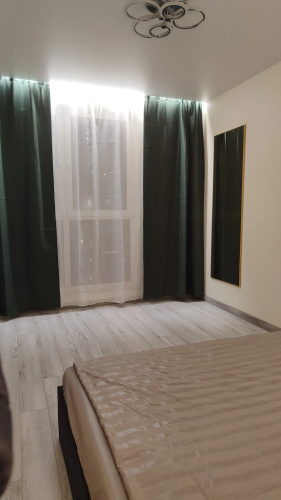 Premium Flat