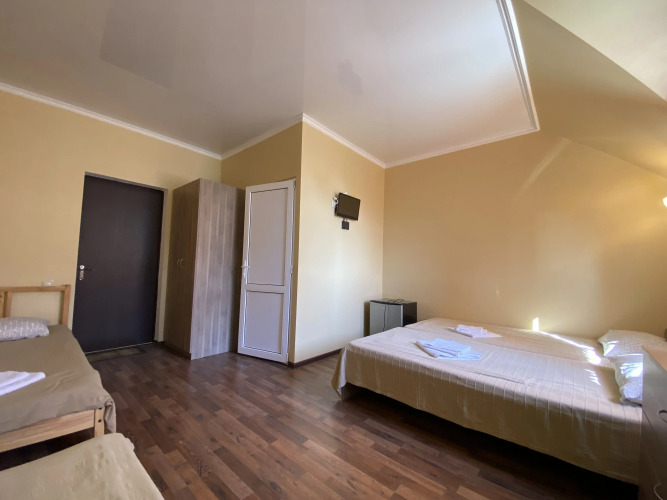 Фотография номера гостевого дома Белые росы