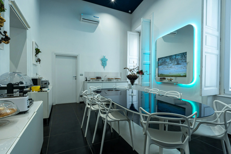 Bed&Breakfast Skyhouse Chiatamone
