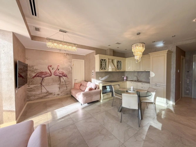 2 Bedrooms Premium Apartment with balcony and with view