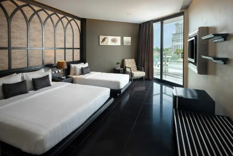 TSix5 Quarter Hotel