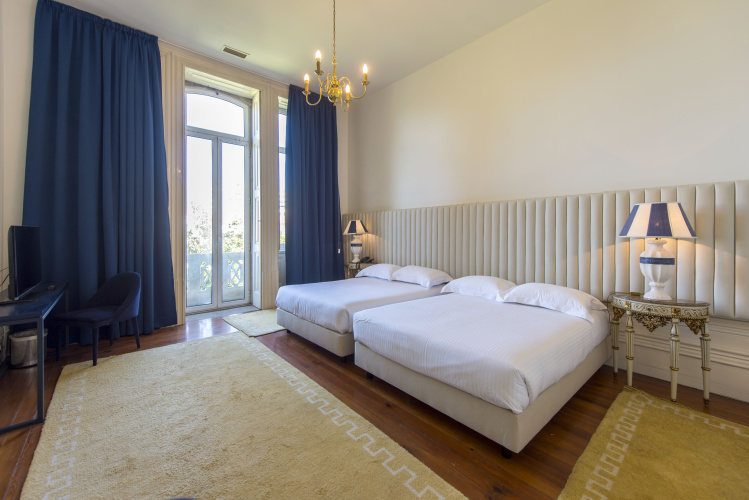 Classic Double Suite