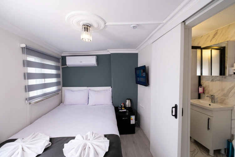 Standard Double room with balcony