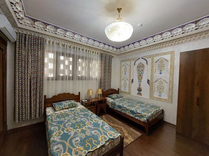 Gulnaraxanum Hotel