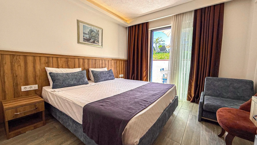 Standard Double Basement room