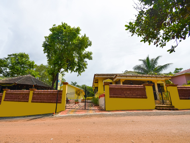 Yo Yo Goa Cottages Hotel
