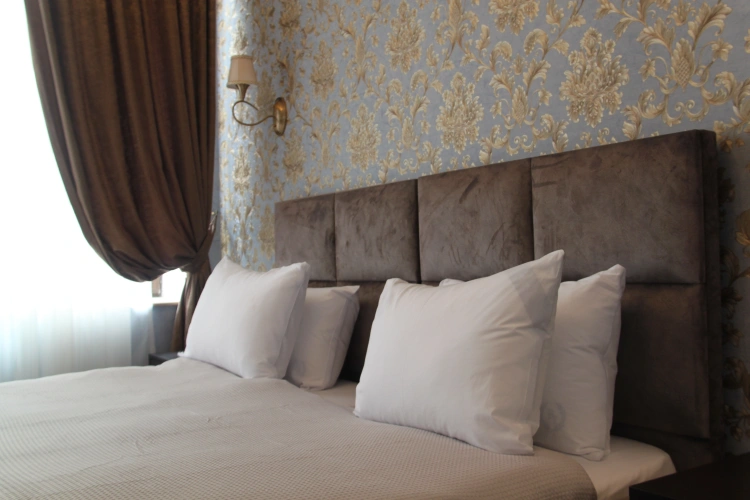 Standard Twin room with city view