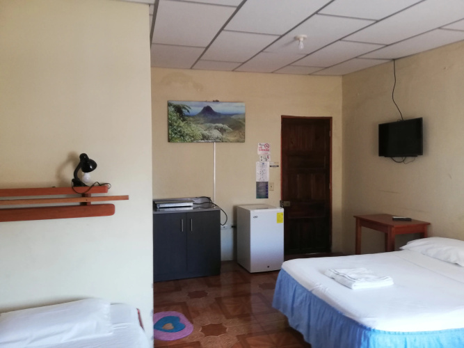 Edgar Parraga Hostel