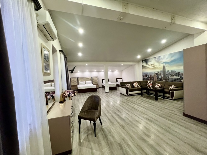 Фотография номера гостиницы Castle Family