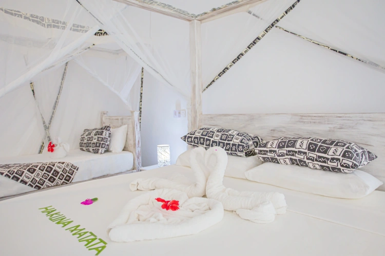 Standard Double room with balcony and with partial sea view