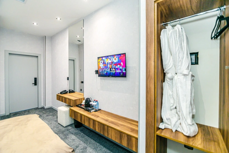 Guest rooms