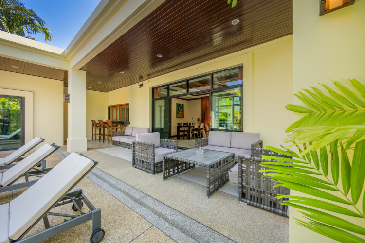 Traditional Thai 2BR in Baan Bua Estate Villa
