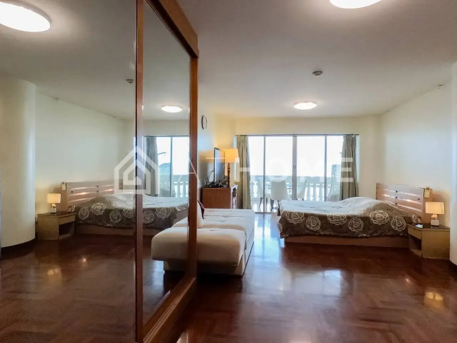 Sky Beach Condominium Apartments