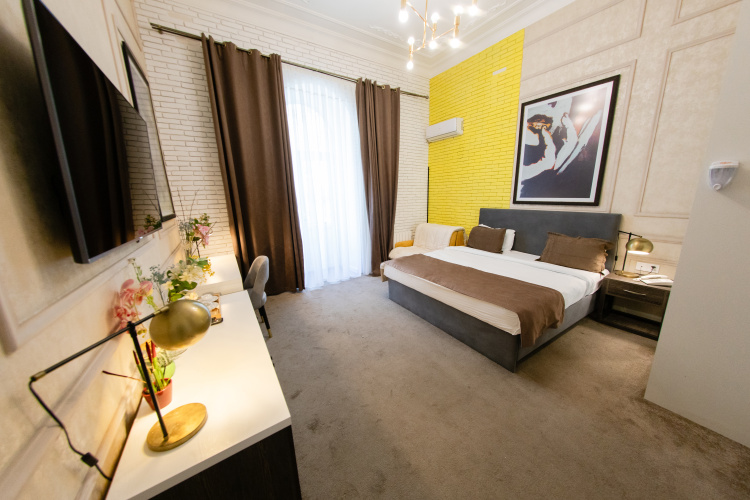 Superior Suite