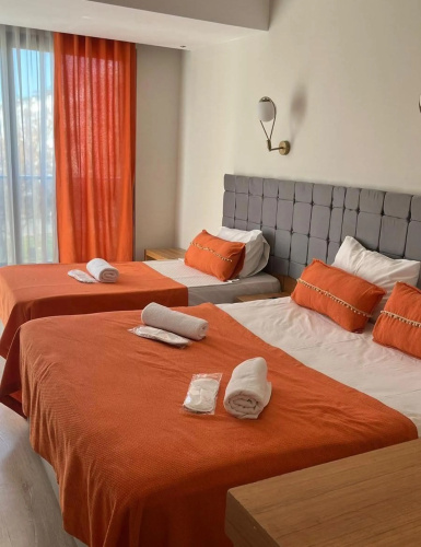 Ramona Lara Hotel