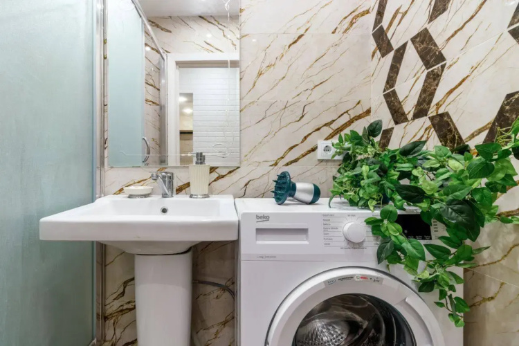 V Tsentre Na Dzerzhinskogo 5 Flat